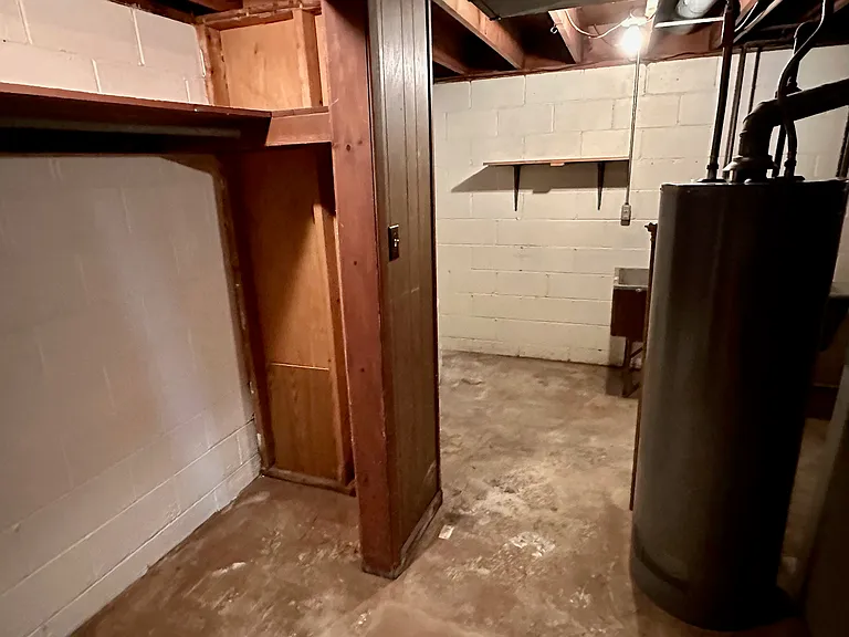 270 Cluster Ave #2 — Photo 15