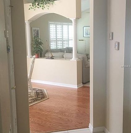 3rd image of 914 Medira Dr