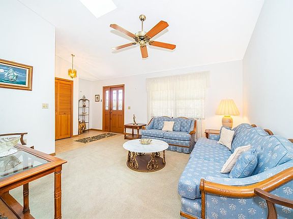 2nd image of 2112 Beacon Hill Ct