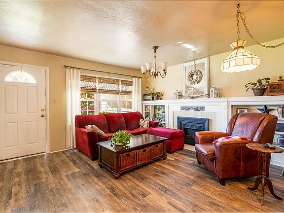 4th image of 410 Luce Avenue