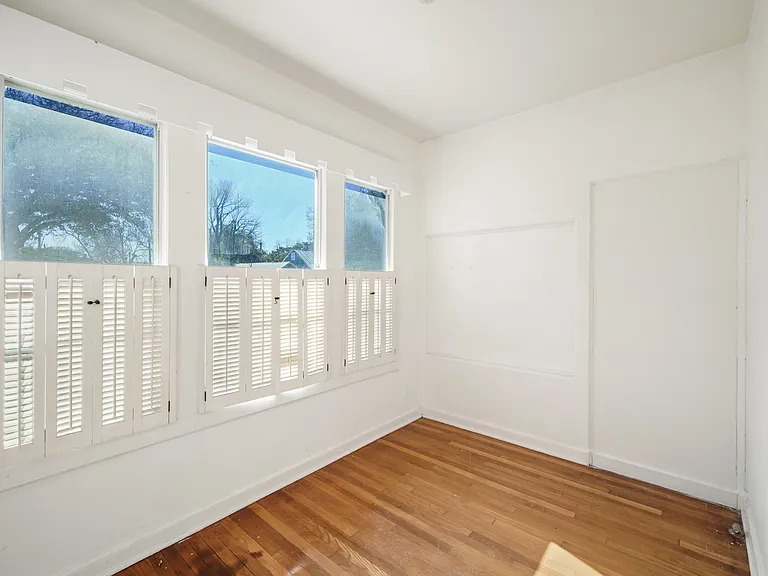 326 E Mistletoe Ave #2 — Photo 35