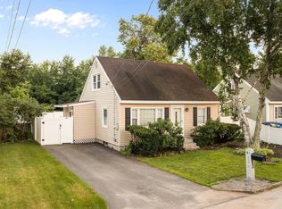 81 Bow St, Manchester, NH 03103