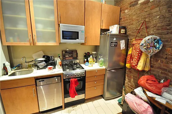 Rented by Point NYC | media 15