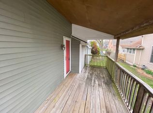 99 1/2 E Pearl St, Greenwood, IN 46143