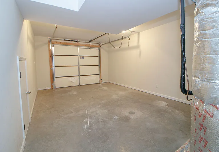 505 E Havendale Ct — Photo 17