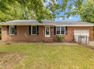 1193 Lake Cole Rd, Midway Park, NC 28544