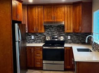 429 Studio Cir #4, San Mateo, CA 94401