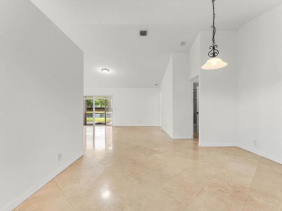 5th image of 1650 Orion Lane
