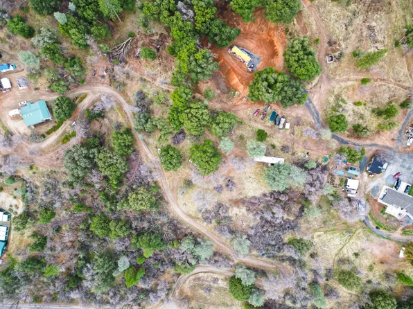 43800 Highway 41, Oakhurst, CA 93644