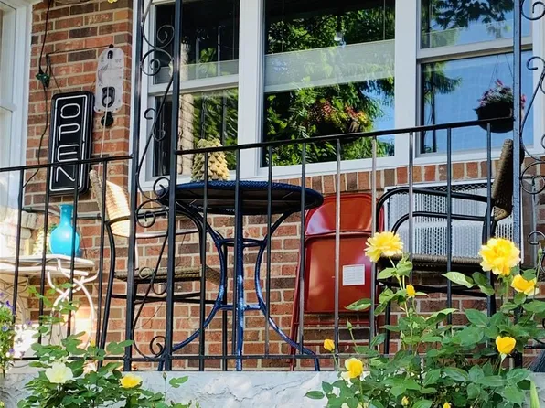 156A N Broadway #1D, White Plains, NY 10603