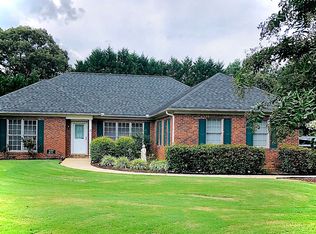 217 Hunters Pointe Dr, Spartanburg, SC 29303