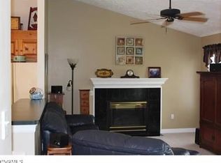 9027 Fayemont Dr, Mechanicsville, VA 23116