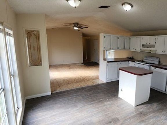 5th image of 41 Cotton Bayou Cir