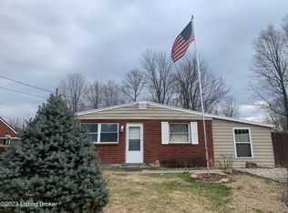 8721 James R Rd, Fairdale, KY 40118