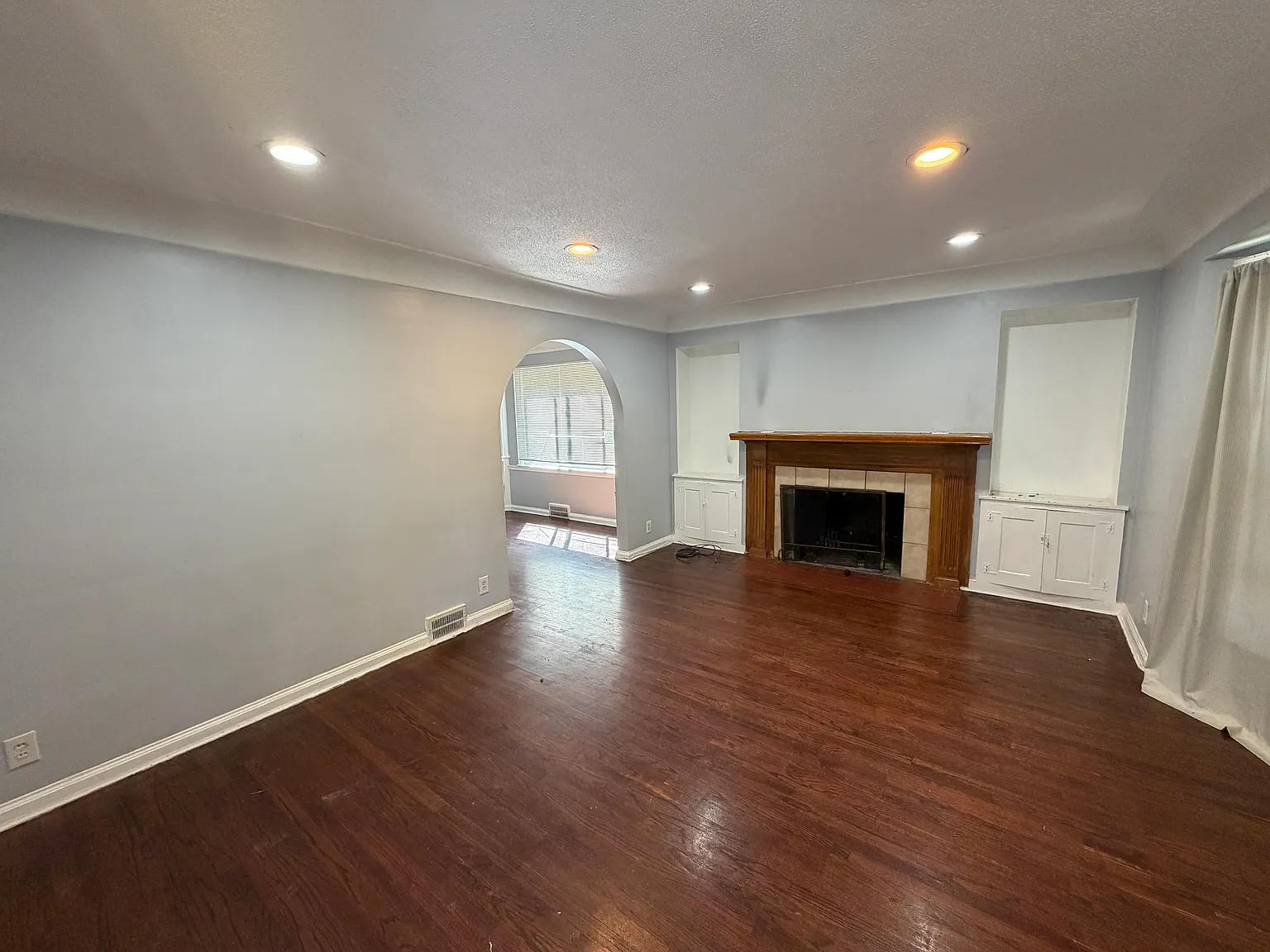 4 bed, 1500 sqft, $1,750 — Photo 2