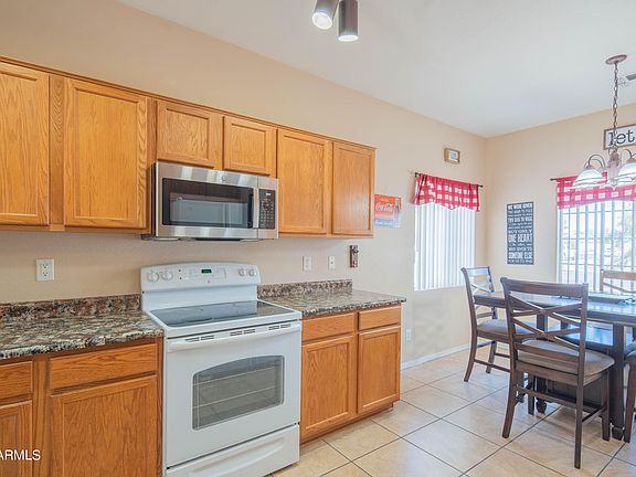 4th image of 15485 W MAUI Lane