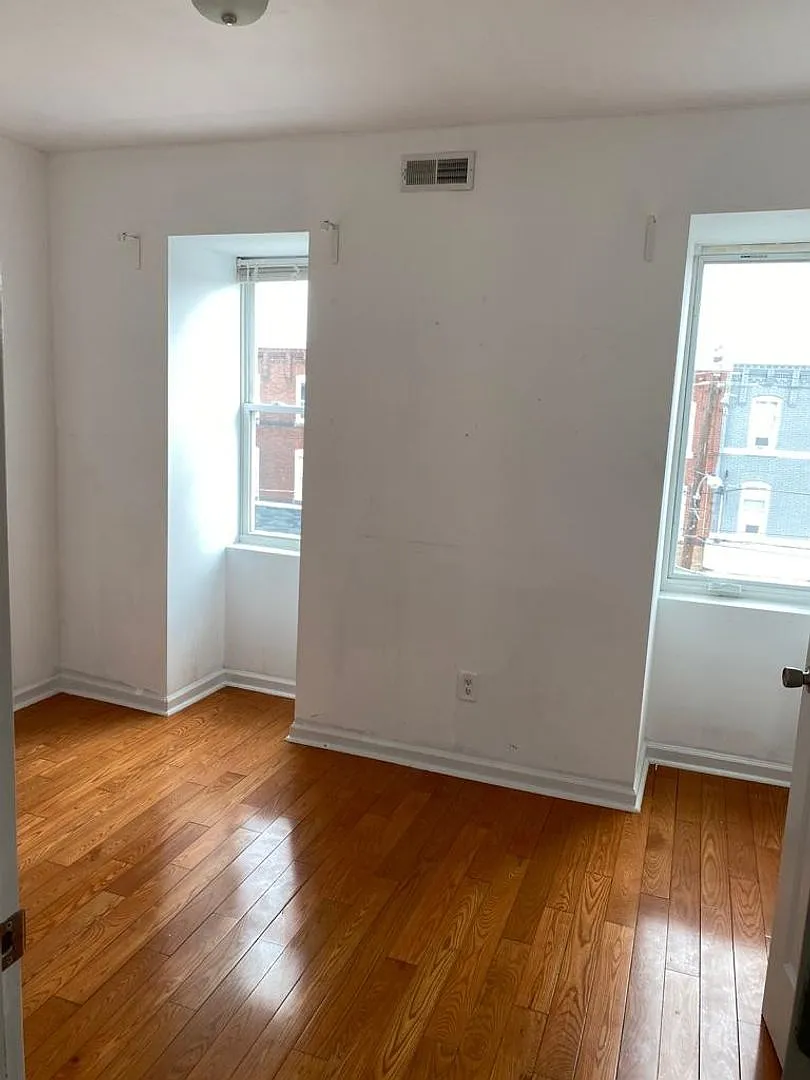 674 N. 34th Street — Photo 2