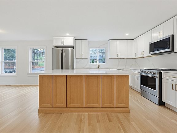 5th image of 77 Dover Rd