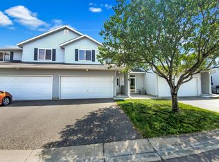 1942 Parkway Ave, Shakopee, MN 55379