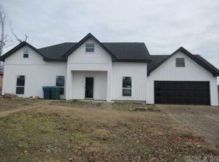 1515 Breckenridge Dr, Little Rock, AR 72227