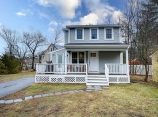 3 Reed St, Burlington, MA 01803