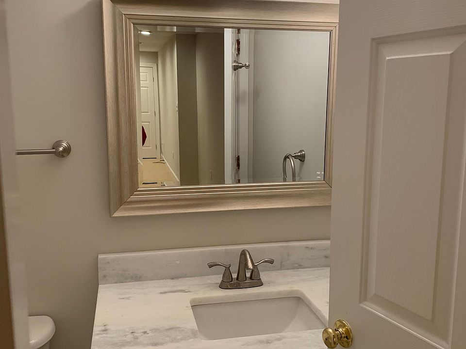 Bathroom picture 1