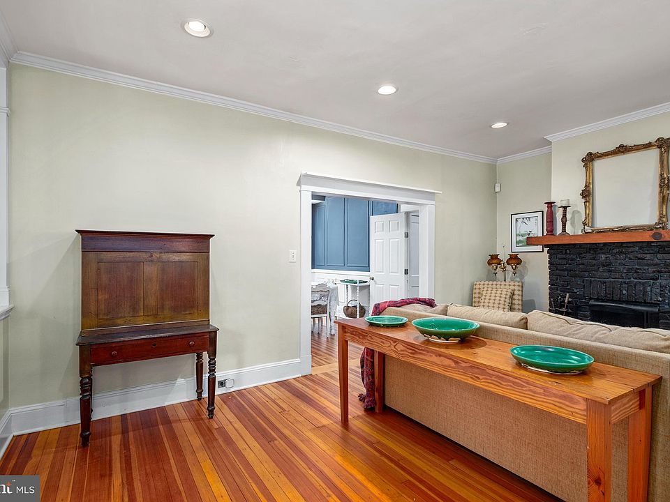 8 Dutton Ave, Catonsville, MD 21228 Zillow