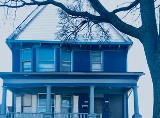 2463 W Chambers St, Milwaukee, WI 53206