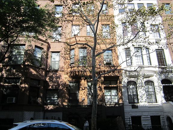 3rd image of 51 W 70th St APT 1B