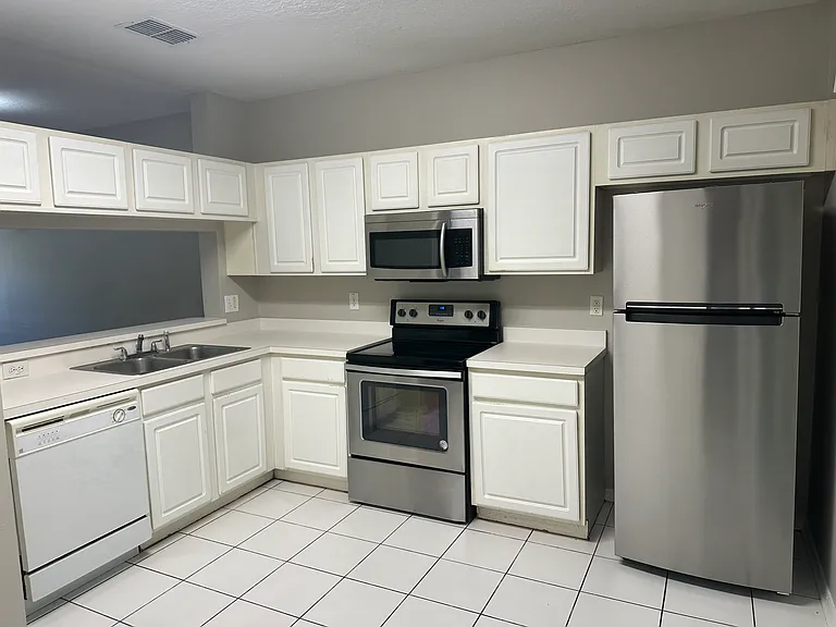1239 Kennewick Ct — Photo 6