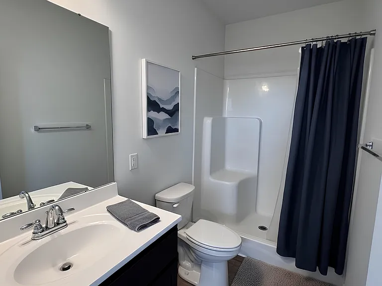 Park West Apartments — Photo 22