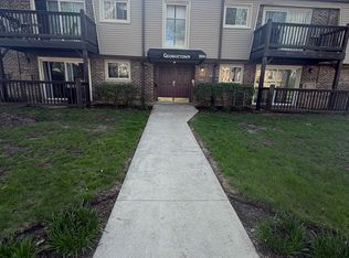 304 N Carter St Unit 102, Palatine, IL 60067