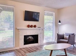 10935 SW Garden Park Pl #A, Portland, OR 97223
