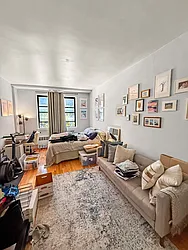 207 East 15th Street