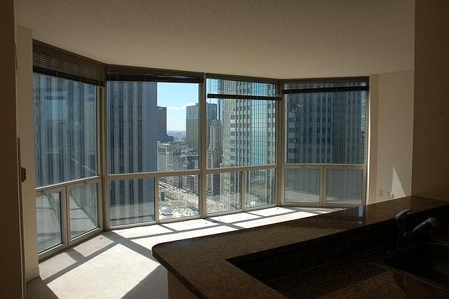 1st image of 222 N Columbus Dr APT 504