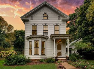 200 2nd St, Marine On Saint Croix, MN 55047