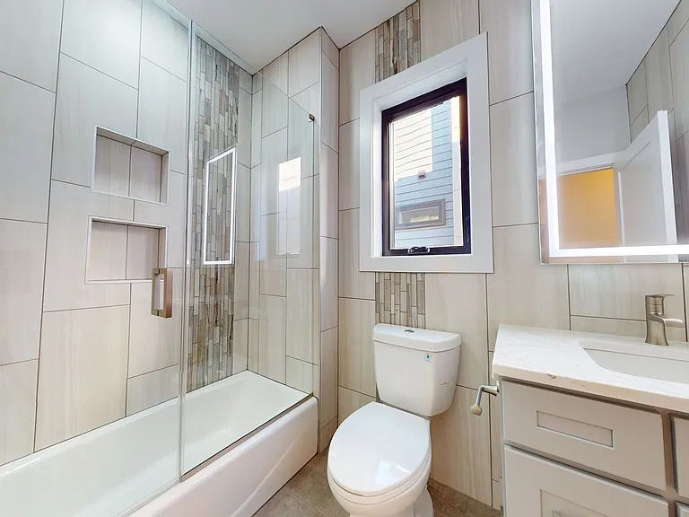 353 Boyden Ave — Photo 19