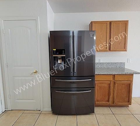 3rd image of 7861 E Lamont Dr