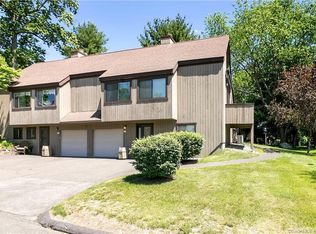 573 North Trl #B, Stratford, CT 06614