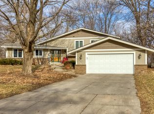 2108 Manor Dr, Burnsville, MN 55337