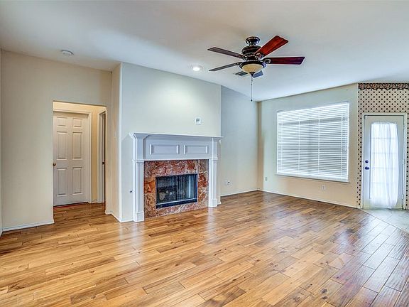 5th image of 103 Glenwood Dr