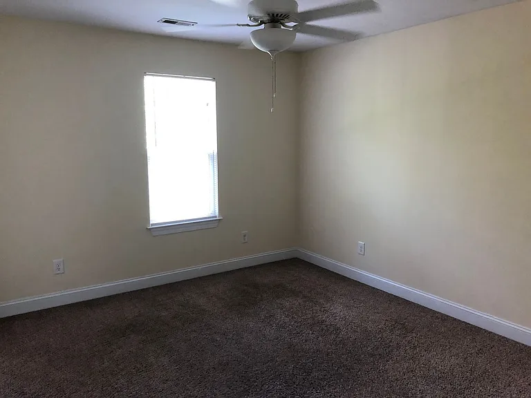 1203 Greenwood Ave — Photo 10