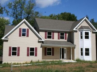 34 Brearley Ave, Lawrenceville, NJ 08648