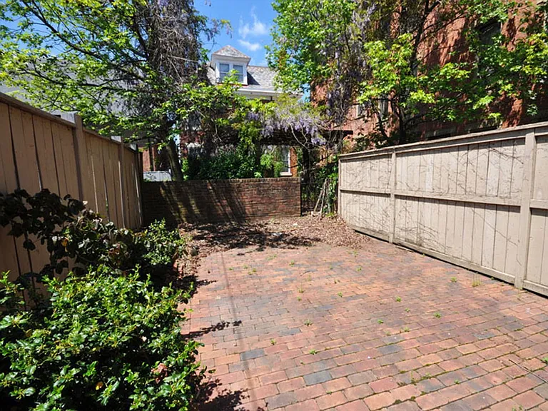 495 S Lazelle St — Photo 16
