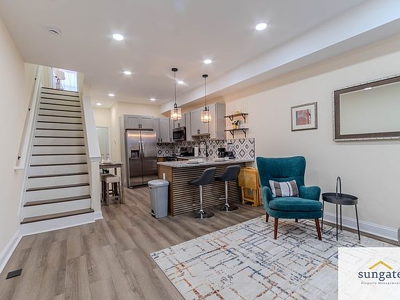 4th image of 1516 N Patterson Park Ave