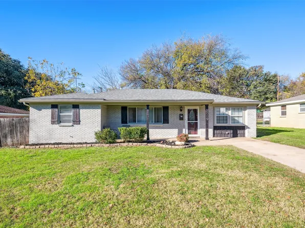4009 Caribou Trl, Lake Worth, TX 76135