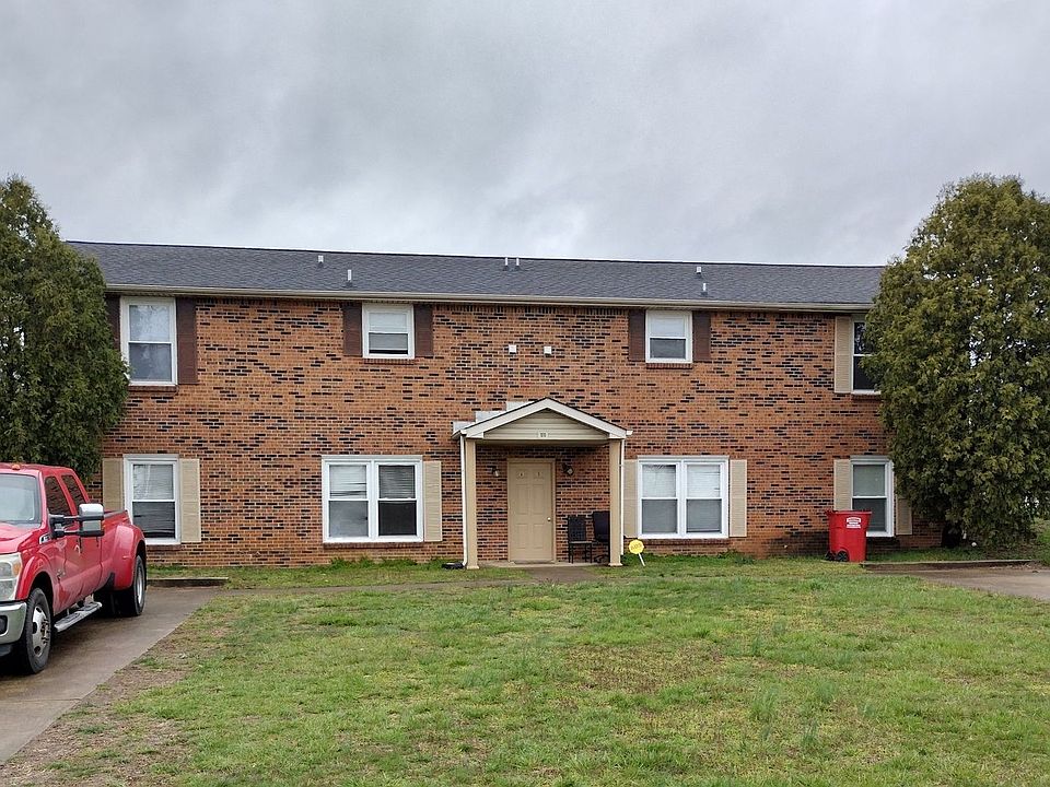 1st image of 120 Bennett Dr Unit C