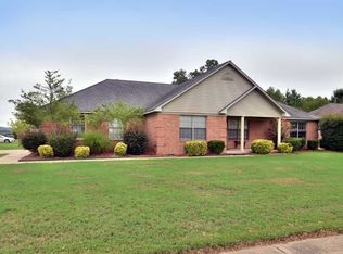 15 Village Creek Dr, Cabot, AR 72023