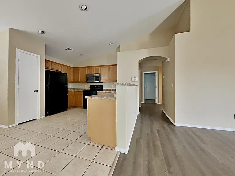 24484 N Shelton Way — Photo 21