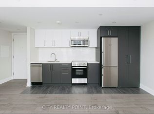 11 Walmer Rd #507-C02, Toronto, ON M5R 2W9